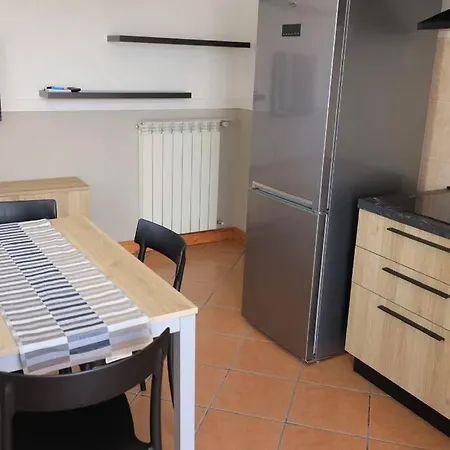 Pars Domus Romantic Con Jacuzzi E Parcheggio Privati Apartment *